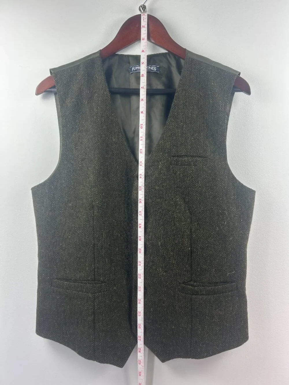 PJ Paul Jones Men's Green Herringbone Tweed Vest Size S